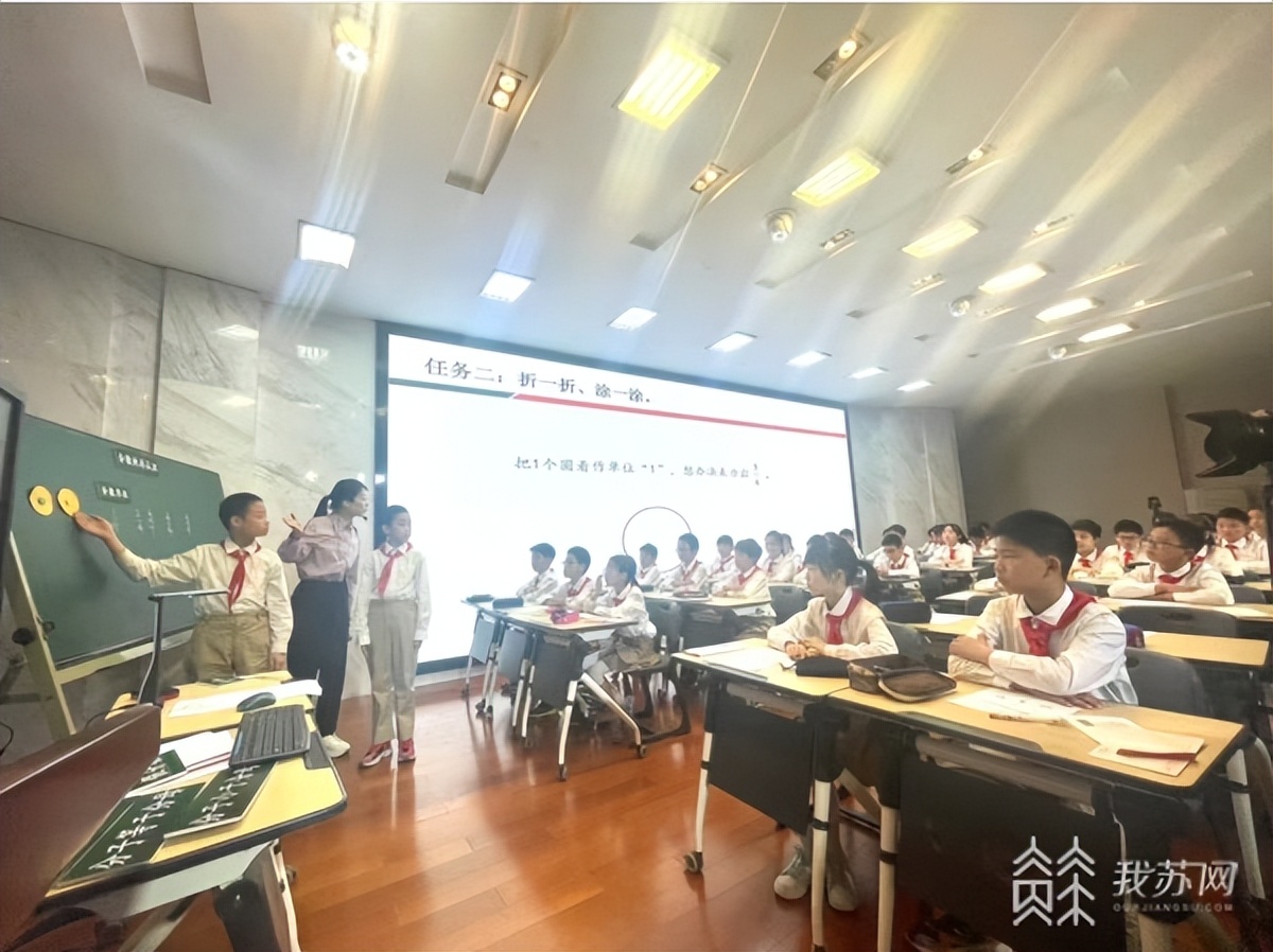 江苏四川两地教师线上分享教学成果奖 探讨“义务教育新课标”落地